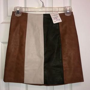 Faux leather mini skirt